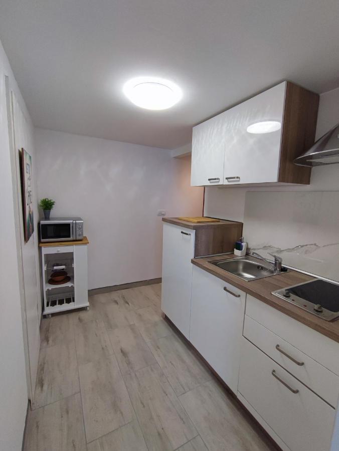 זיווגוסצה Apartments Tanja מראה חיצוני תמונה