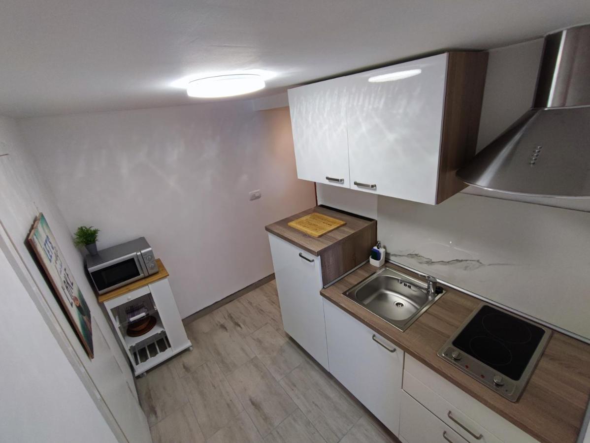 זיווגוסצה Apartments Tanja מראה חיצוני תמונה